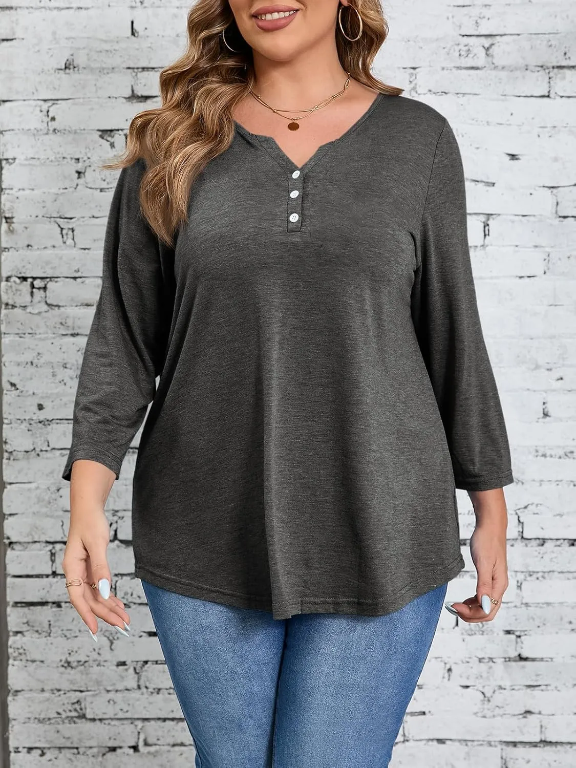 Beautife Womens Plus Size T-Shirts V Neck 3/4 Sleeve Tops Fall Henley Shirts Casual Basic Loose Fit Blouses