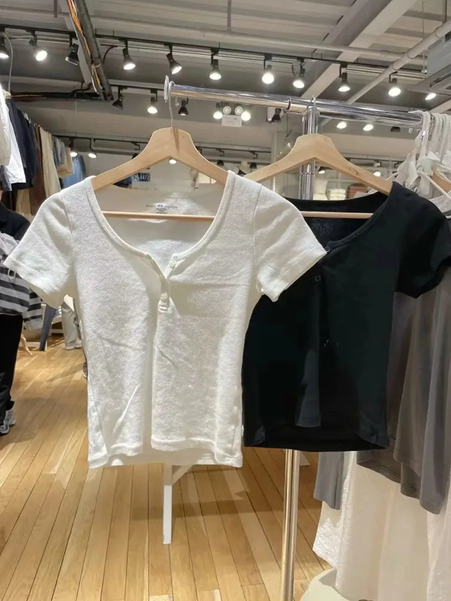 Girlary Three Buttons Slim T Shirt Women Summer Short Sleeve Round Neck Tee Shirt Femme Y2k Harajuku Casual Simple Cotton T-shirts