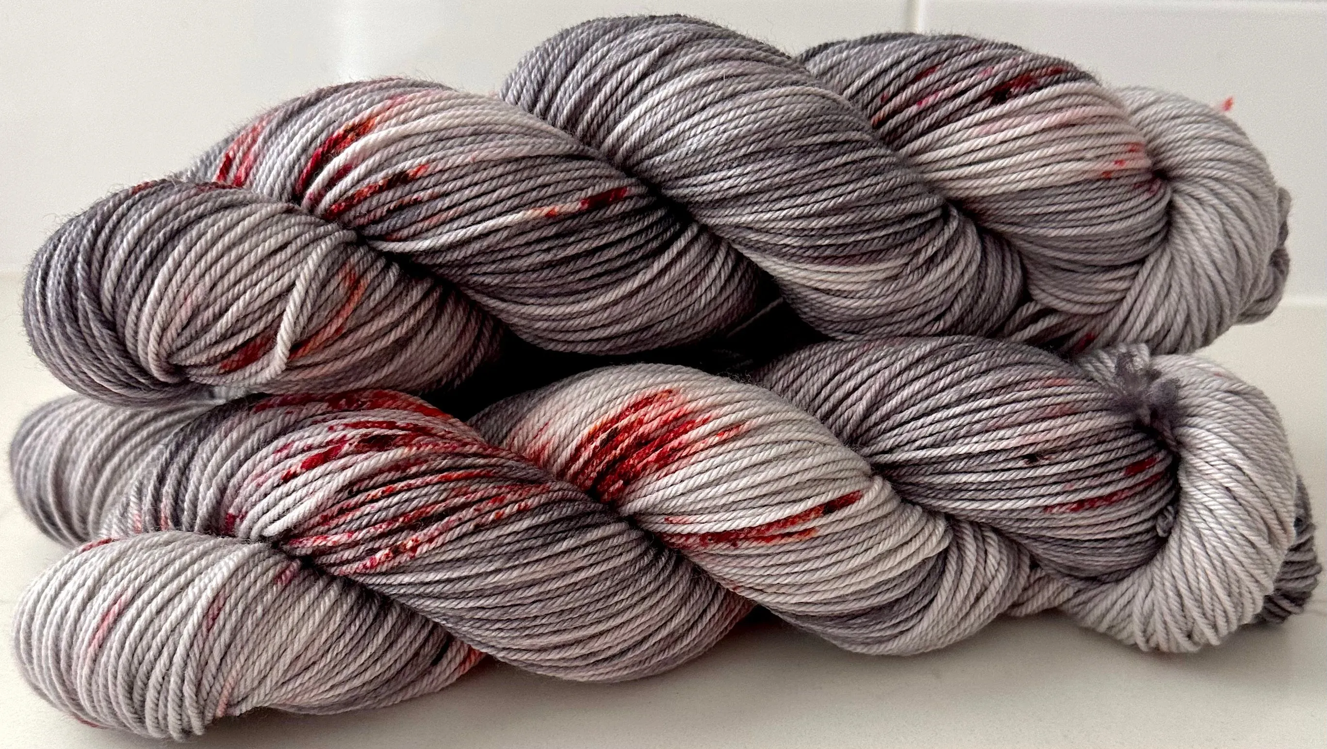 Hand Dyed Yarn "Splattered" Grey Silver Red Scarlet Wine Orange Chestnut Rust Speckled Merino Nylon DK Superwash 248yds 100g