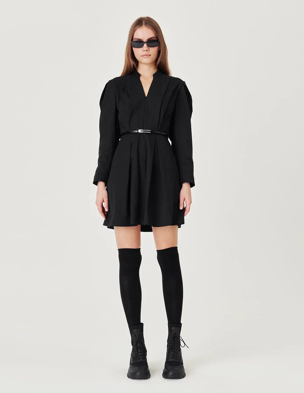 Lamb Sleeves Pinched Shape Dress