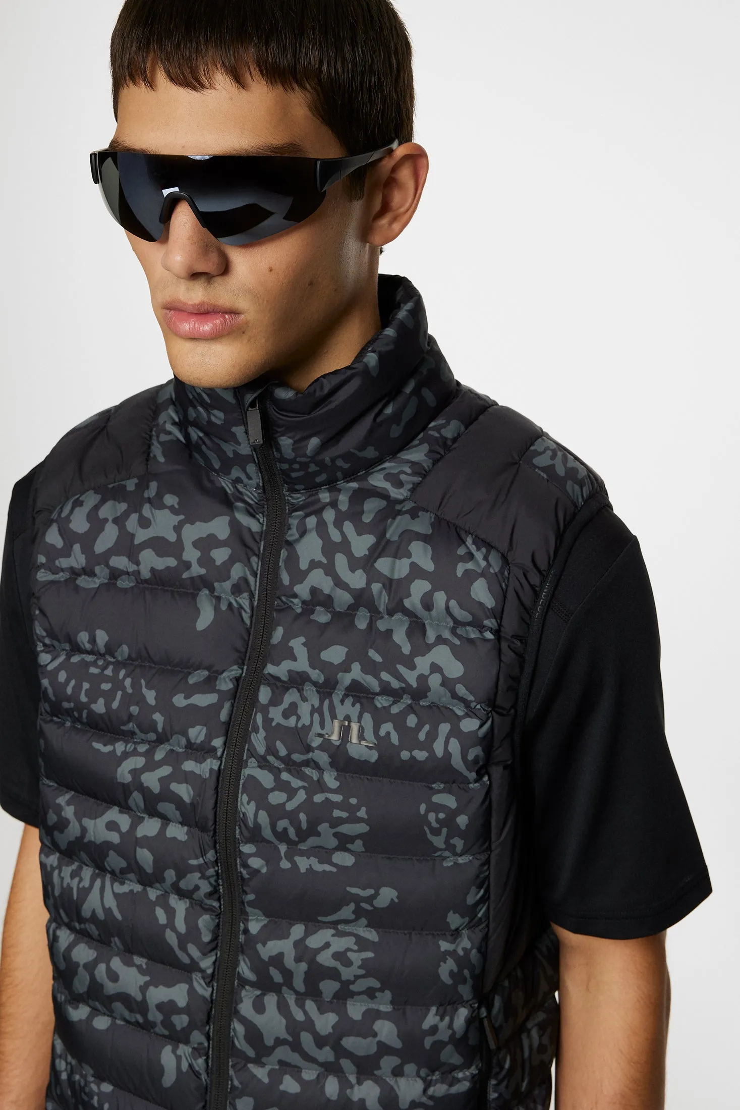 Oden Light Down Printed Vest