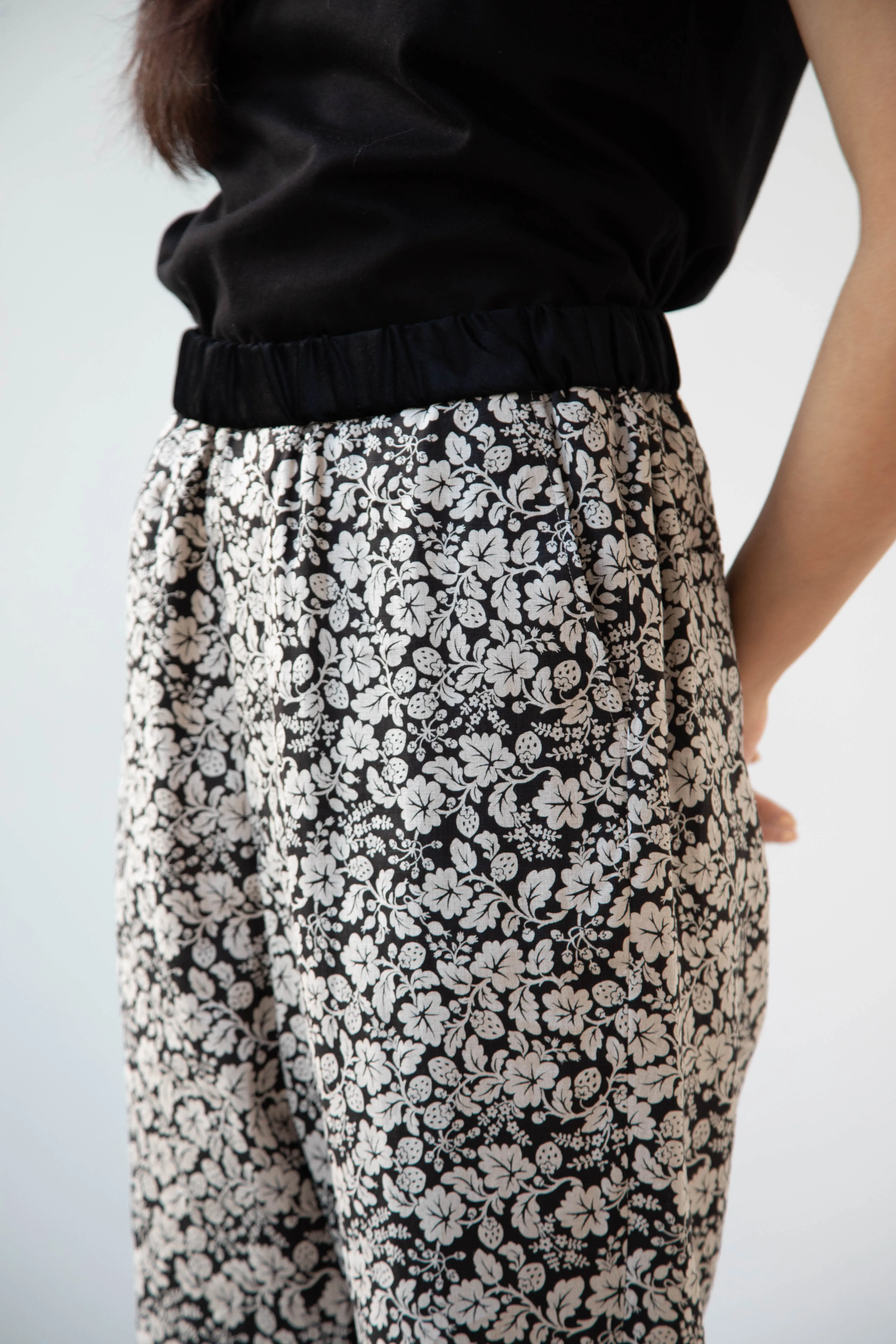 Old Man's Tailor | Wild Berry Print Tapered Trousers