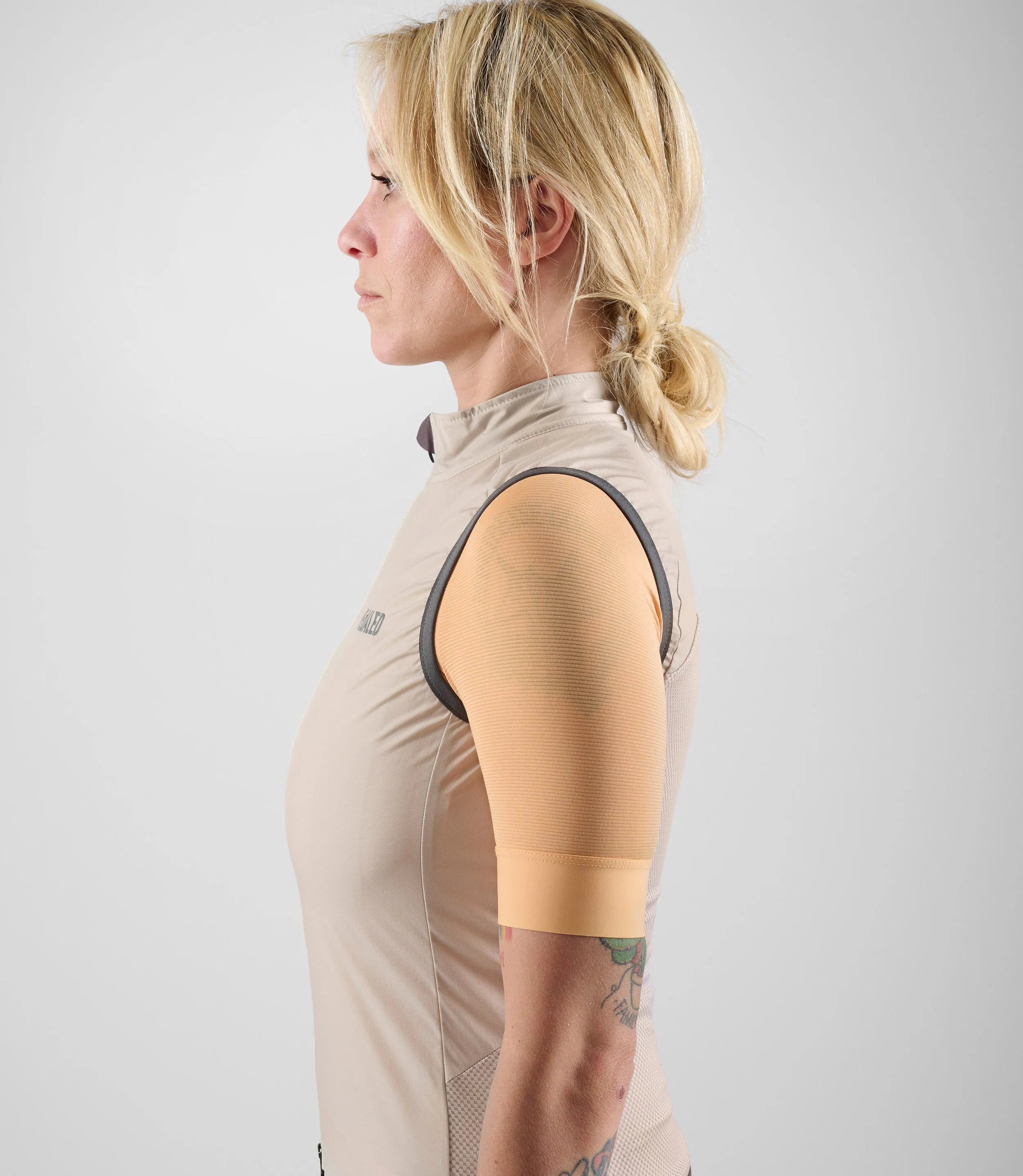 PEdALED Element Women's Airtastic Windproof Vest Beige